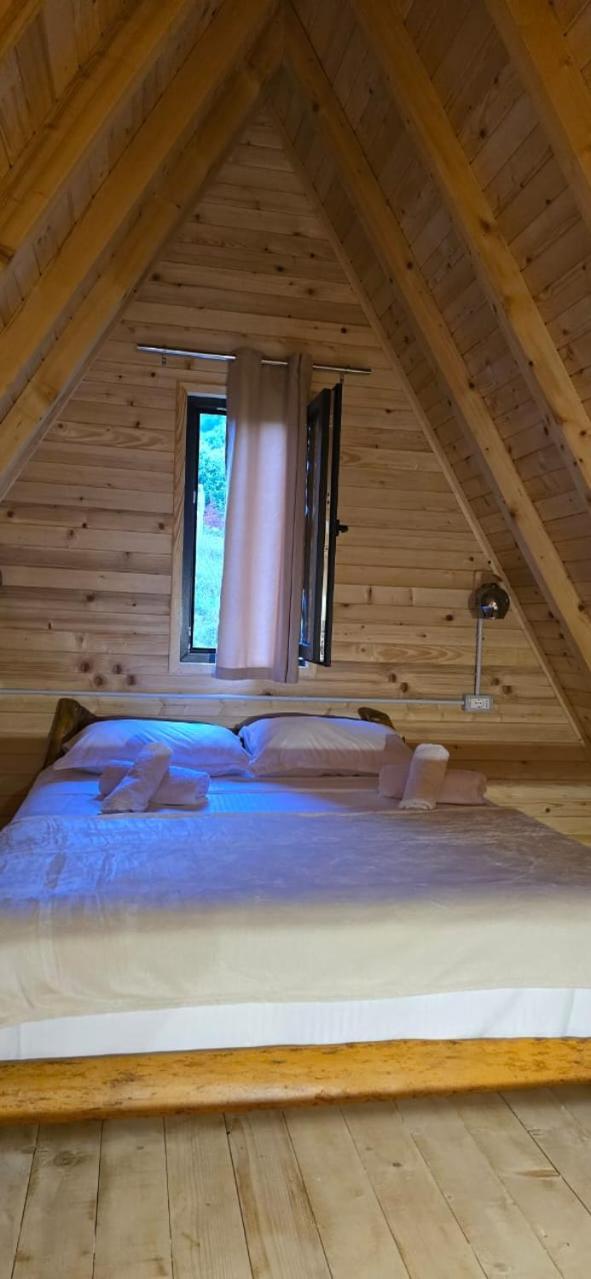 Mikpritja Theth Villa Exteriör bild